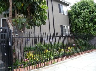 750 Lillian Way APT 4, Los Angeles, CA 90038
