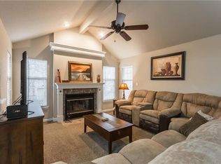 404 SE Nathan Pass, Lees Summit, MO 64063