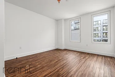 Rented by Rennit Inc.