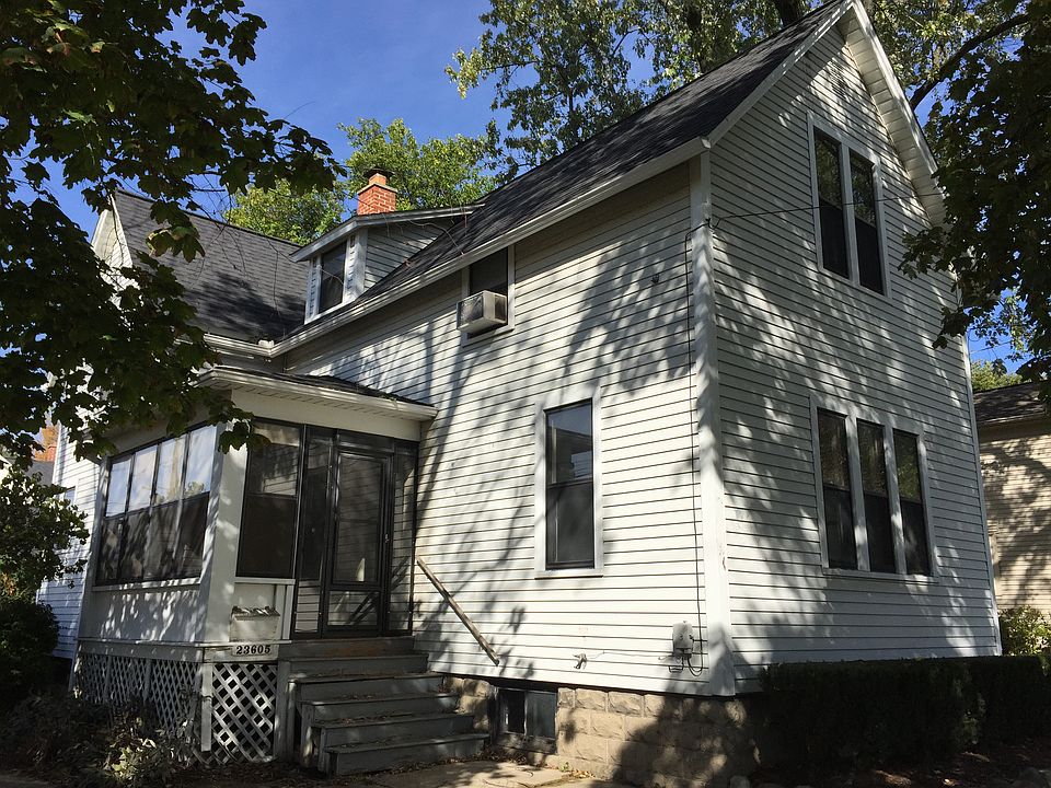 1st image of 23605 Warner St