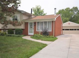 338 Guilford Rd, Vermilion, OH 44089