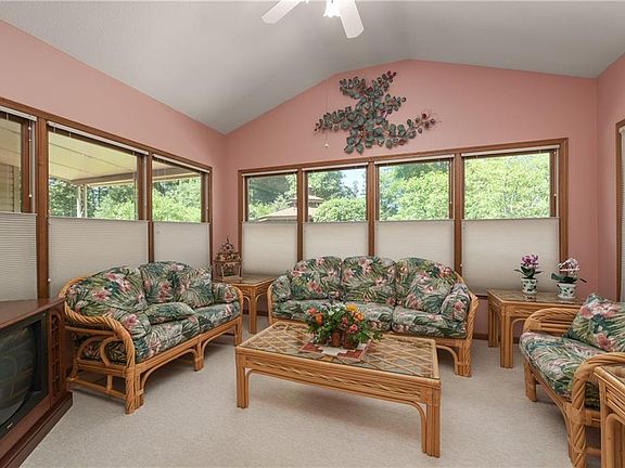 4th image of 8690 Scenicview Dr