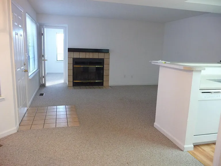 5934 Gunbarrel Ave — Photo 2