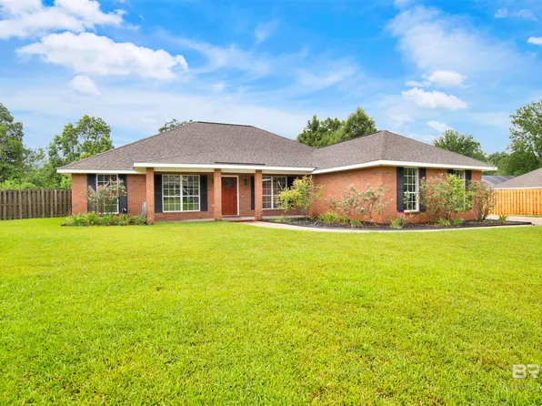 119 Destrehan Rd, Fairhope, AL 36532