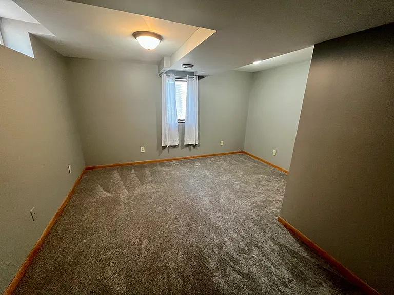 104 Cedar Ct — Photo 13