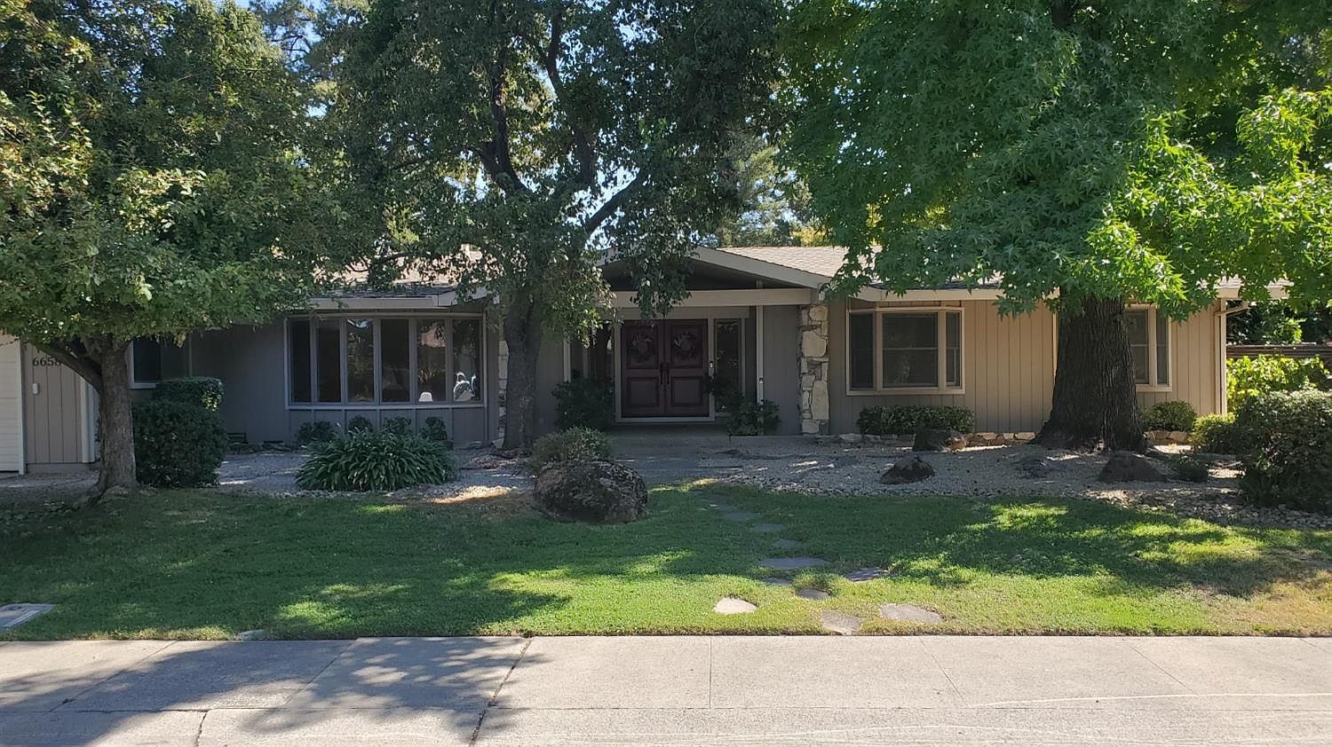 6658 Harmon Dr, Sacramento, CA 95831 | Zillow