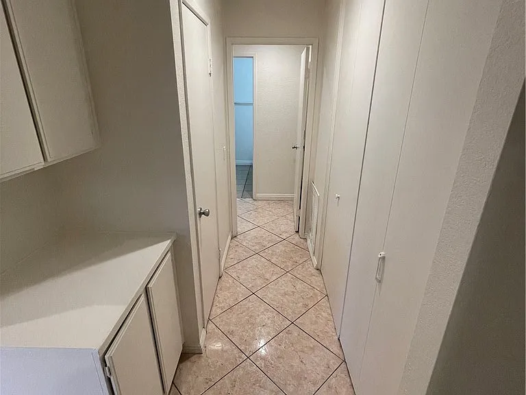 2819 Juniper Dr — Photo 7