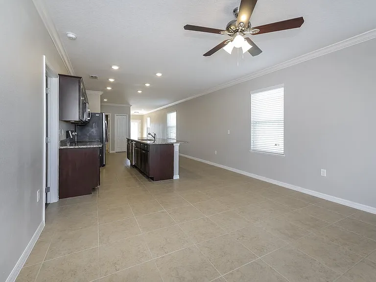2270 Canyon Breeze Ave — Photo 3
