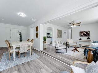 32 Betz Ln, Hampton, VA 23666