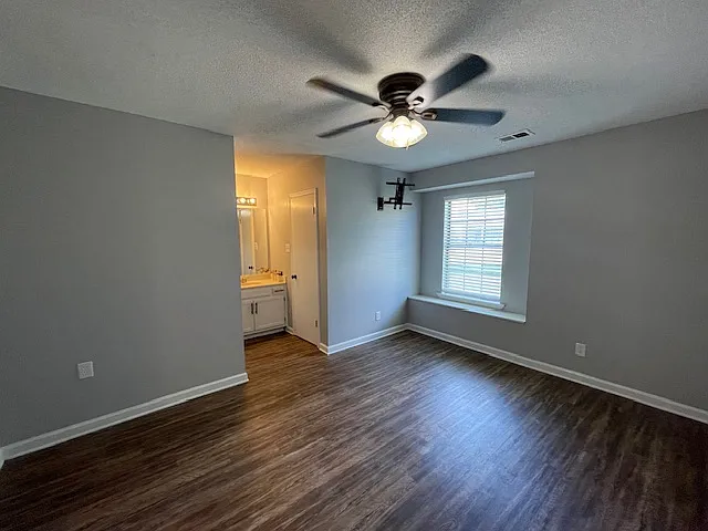 6895 Northknoll Ave — Photo 15
