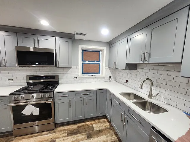 5655 S Kostner Ave — Photo 3