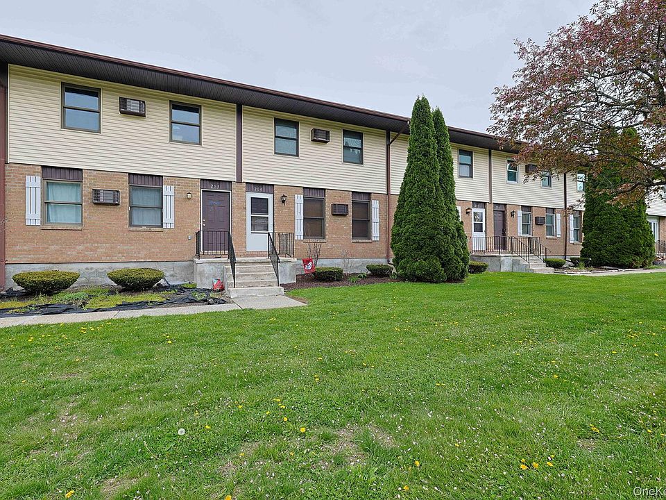 1st image of 204 Parr Meadow Drive #2D