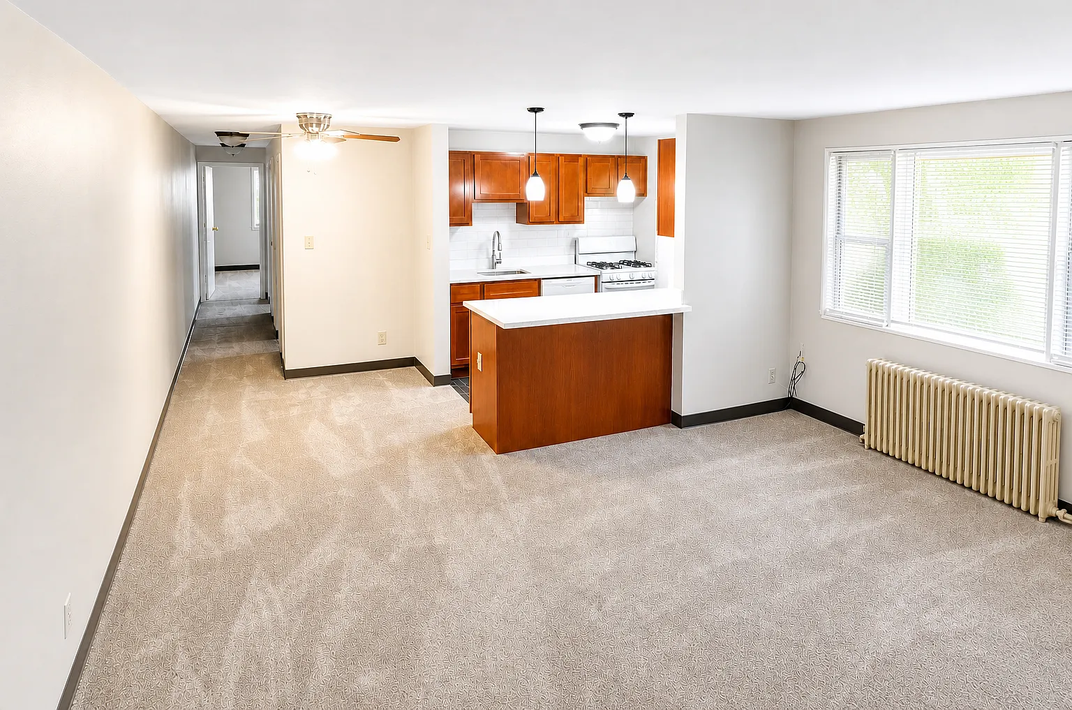 2 bed, $1,290 — Photo 2