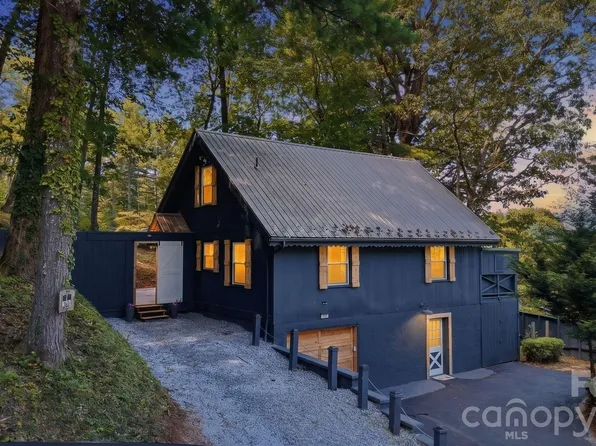 410 Mother In Law Ln, Burnsville, NC 28714