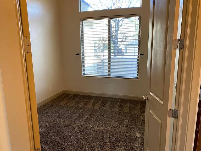 2090 S Belford Pl — Photo 25