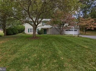 375 Camp Meeting Rd, Landisville, PA 17538