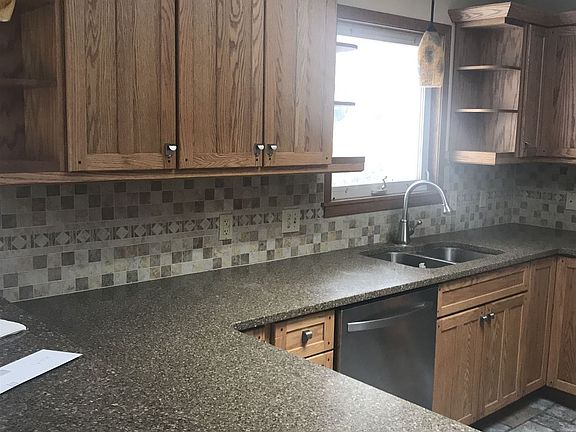 Large updated kitchen