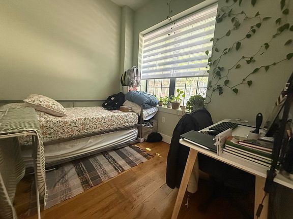 5th image of 865 Greene Ave APT 1A