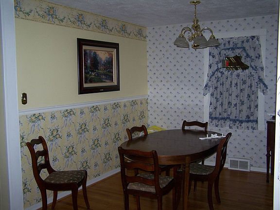 dinig room