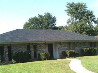 525 Hampshire St, Longview, TX 75605