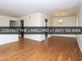 136 Mayfield Dr, Bolingbrook, IL 60440