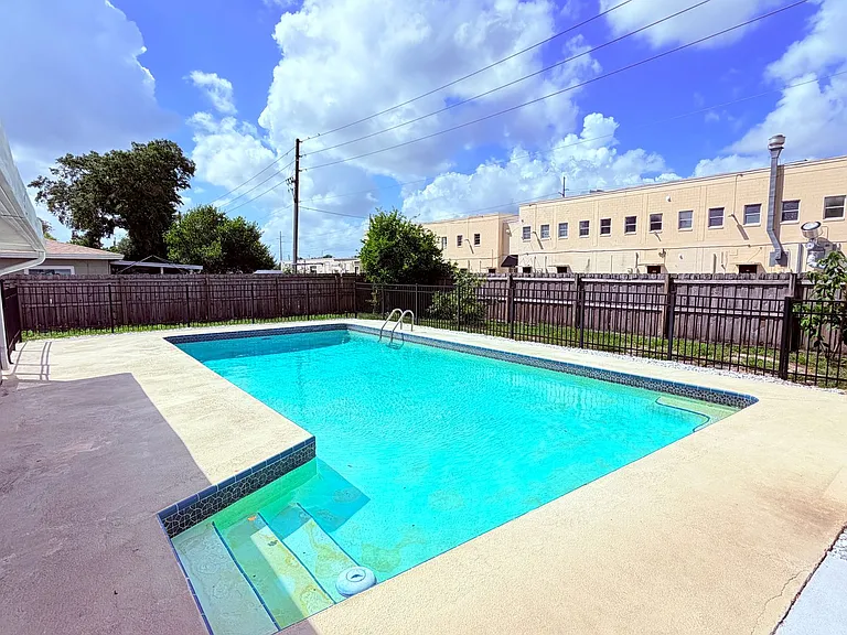 6 Carriage Hill Cir — Photo 6