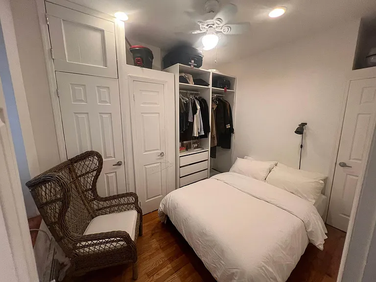 113 W 106th St #2C — Photo 1