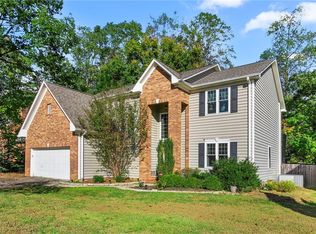 3522 Hunting Ridge Dr, High Point, NC 27265
