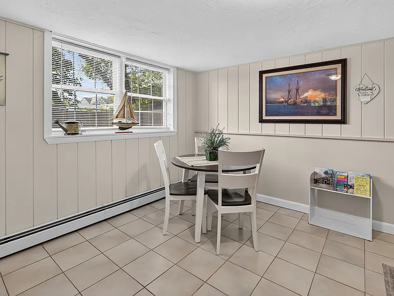 52 Beach St #2 — Photo 4