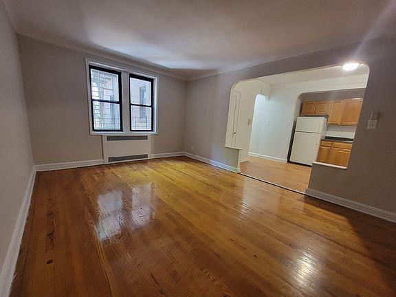 2nd image of 8449 Elmhurst Ave #2D