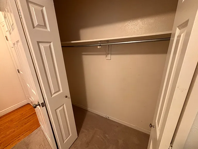 1632 N Franklin St #4 — Photo 8