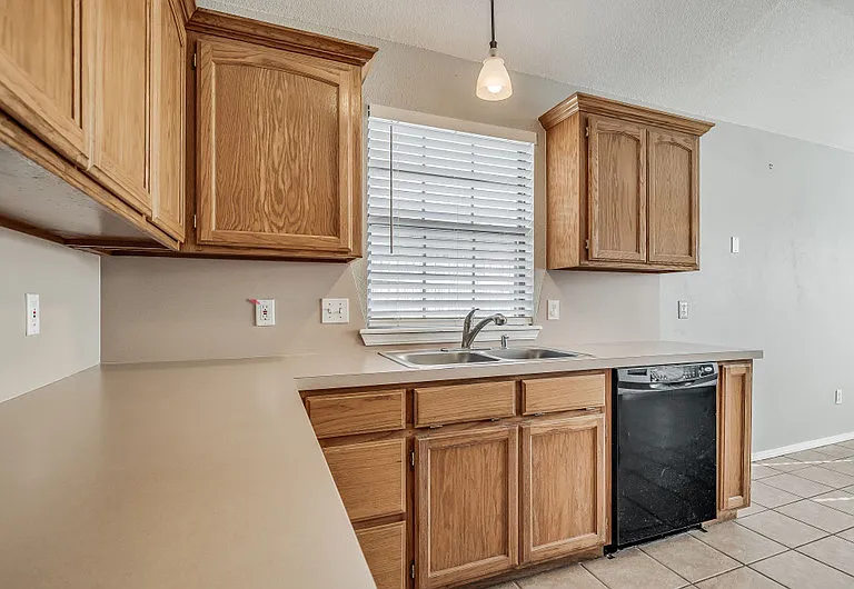1717 Briarcreek — Photo 20