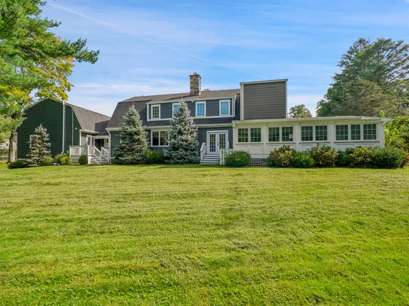 849 Lake Ave, Greenwich, CT 06831