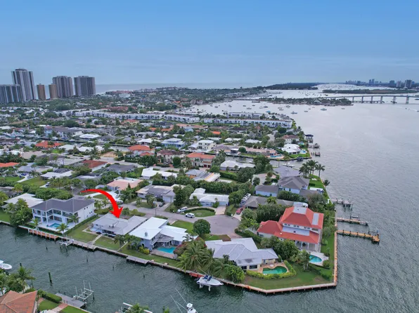 1050 Bimini Lane, Singer Island, FL 33404