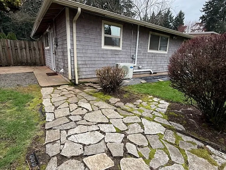18021 Tualata Ave — Photo 30