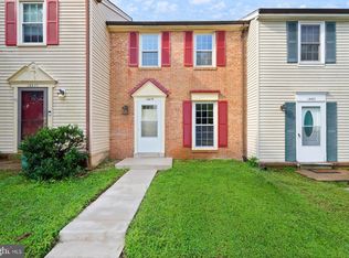 14419 Black Horse Ct, Centreville, VA 20120