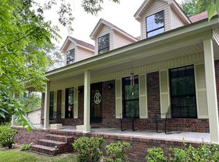 165 Whitten Ln, Florence, AL 35633