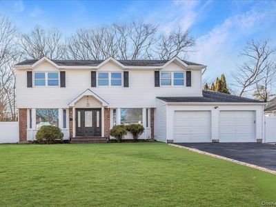 20 Shirley Court, Commack, NY, 11725