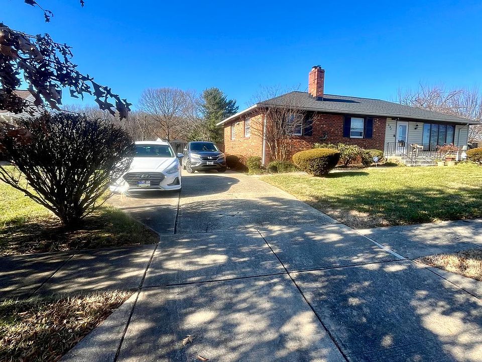 2nd image of 201 Essenton Dr