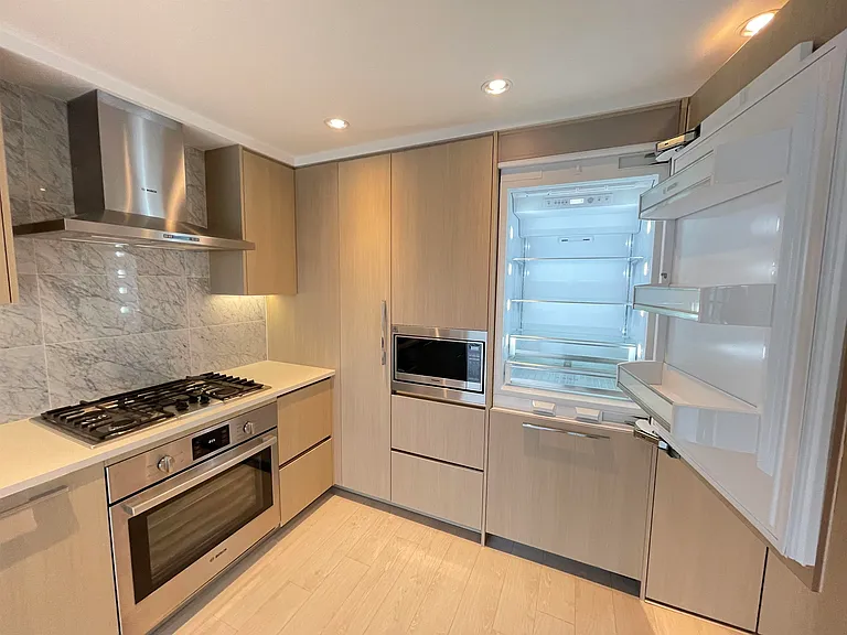 4730 Lougheed Hwy #2308 — Photo 5