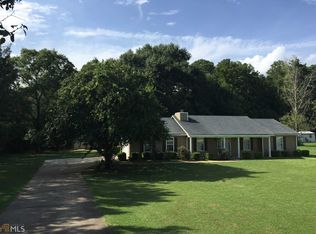 130 Graystone Dr, Covington, GA 30014
