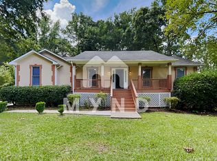 1186 Bayridge Dr, Riverdale, GA 30296