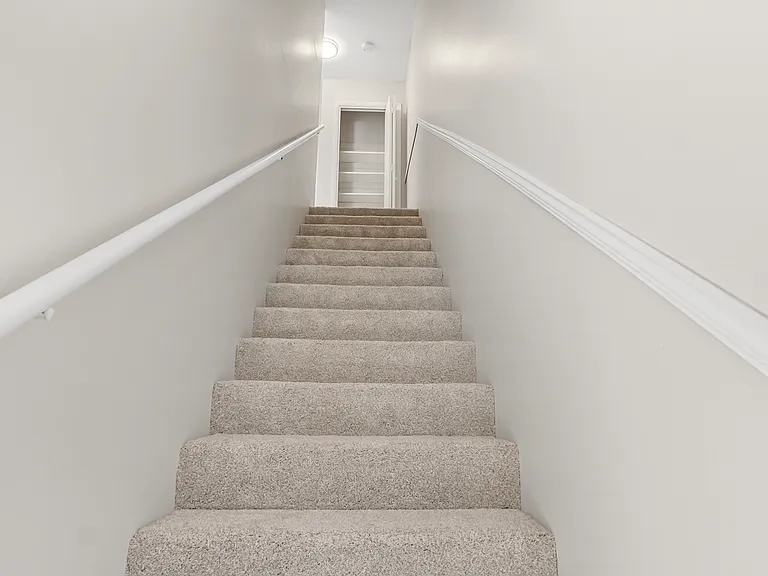 51 Cross Creek Rd #11 — Photo 9