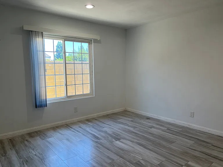 4492 Wyngate Cir — Photo 14