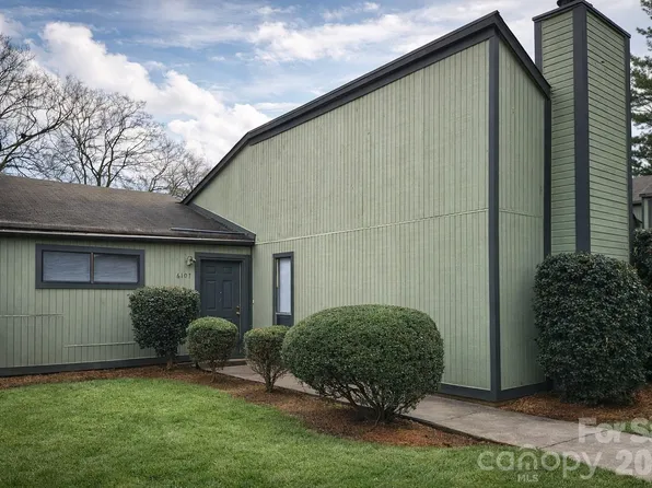 6107 Bent Tree Ct, Charlotte, NC 28212