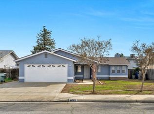 6062 N Constance Ave, Fresno, CA 93722
