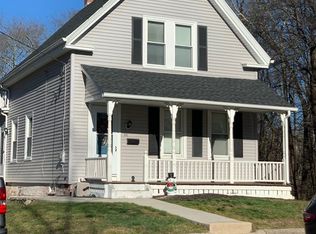 52 Lakeview St, Whitman, MA 02382