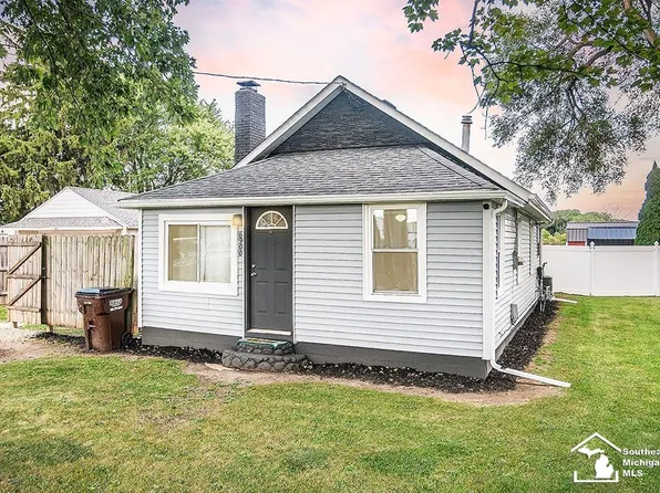 6900 Crabb Rd, Temperance, MI 48182