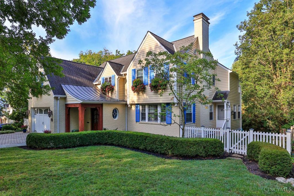 Real estate listing image