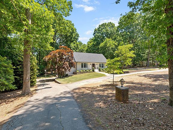 2nd image of 5516 Yates Mill Pond Rd